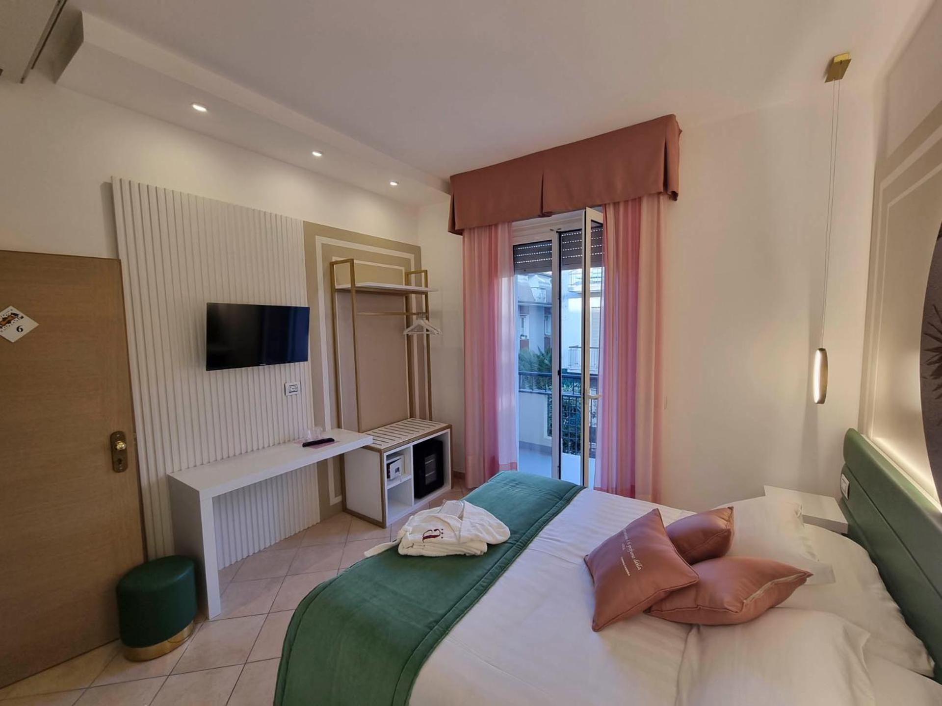 Hotel Angelini Римини Экстерьер фото